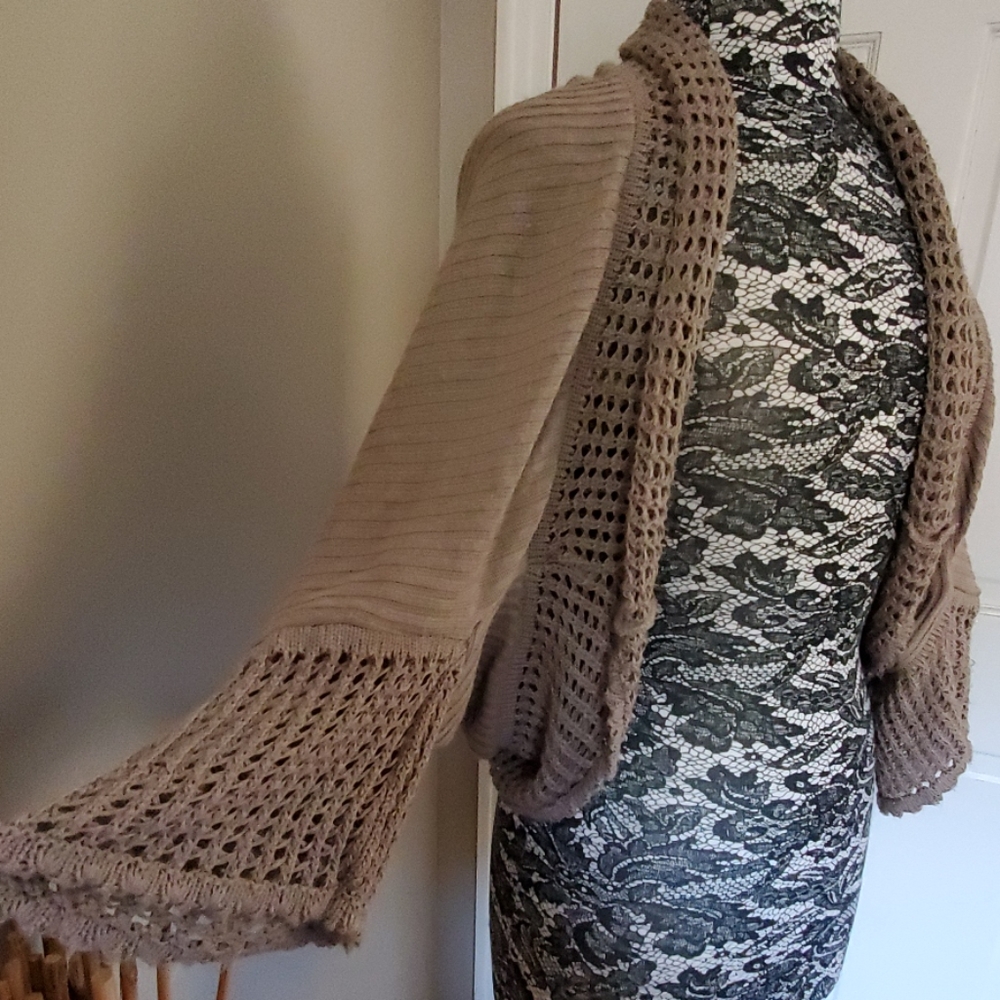 NWOT New Directions knit 3/4 sleeve shrug, size XL - Picture 2 of 5
